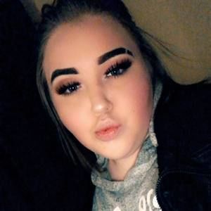 Meet your Posher, Hailee